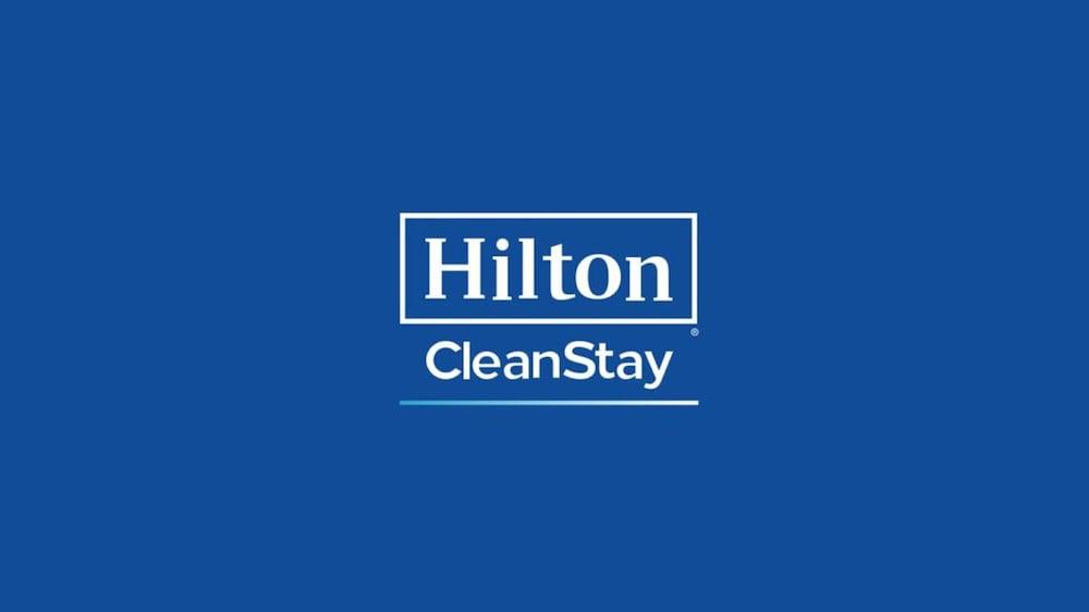 Hampton Inn & Suites Chicago - Libertyville Exterior photo